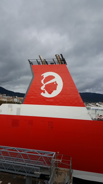 Port d'Ajaccio - Ferry à quai