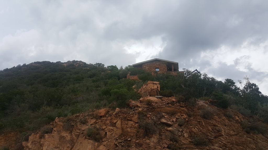 Une villa dominant la plage de Palombaggia